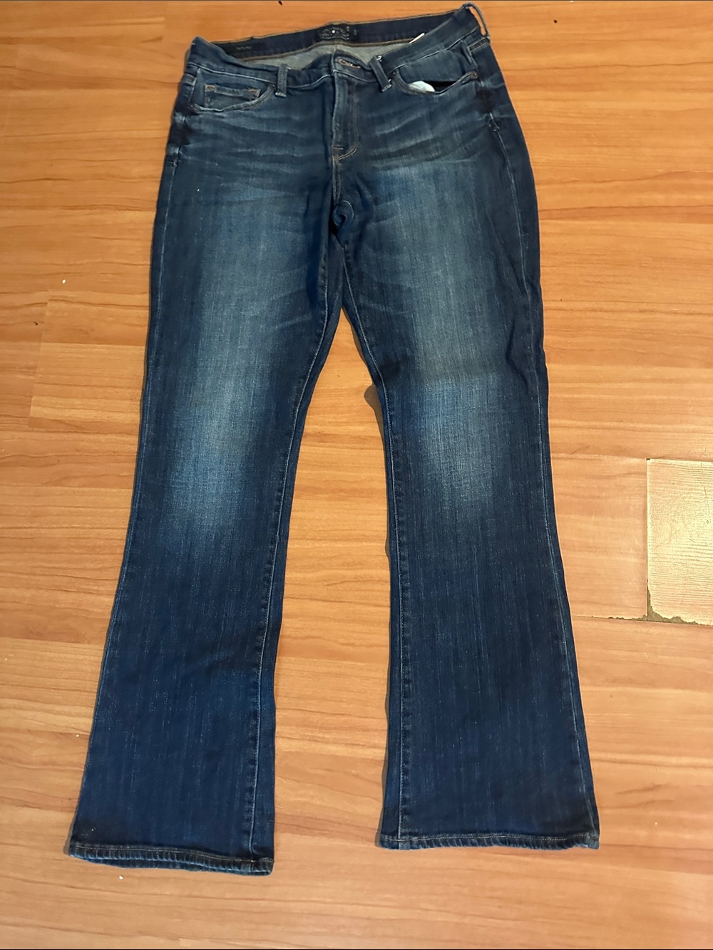 Lucky Brand Women's Dark Blue Flare Jeans